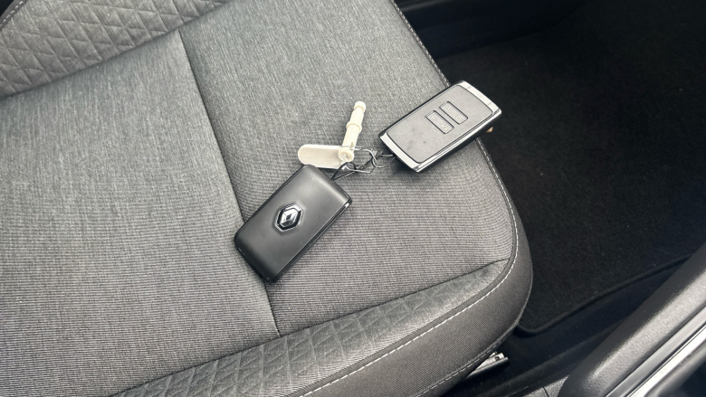 Renault Captur 1.0 TCE 90 Iconic Edition 5dr Petrol Hatchback